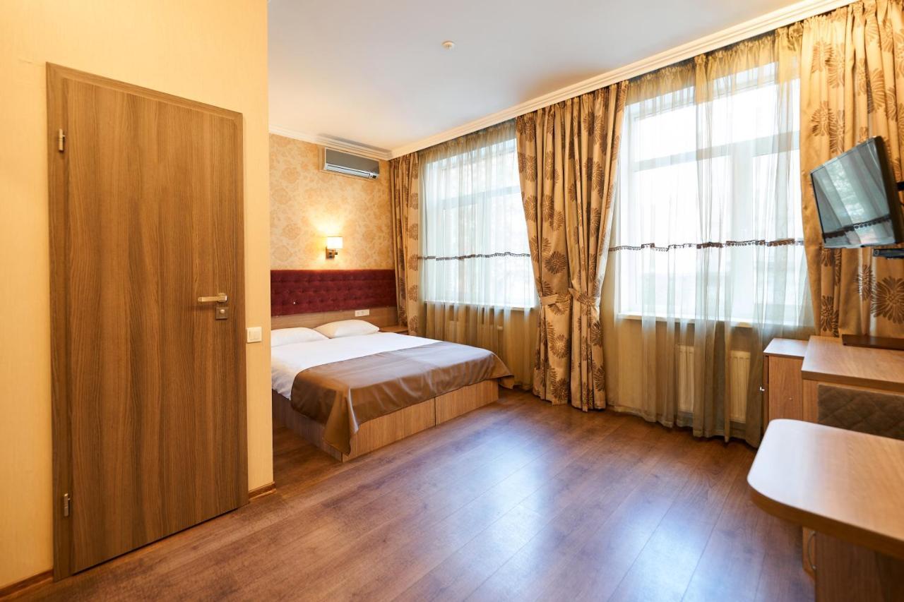 Hotel Classic Kiev Esterno foto