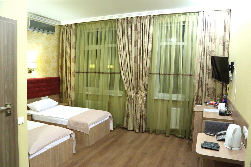 Hotel Classic Kiev Esterno foto